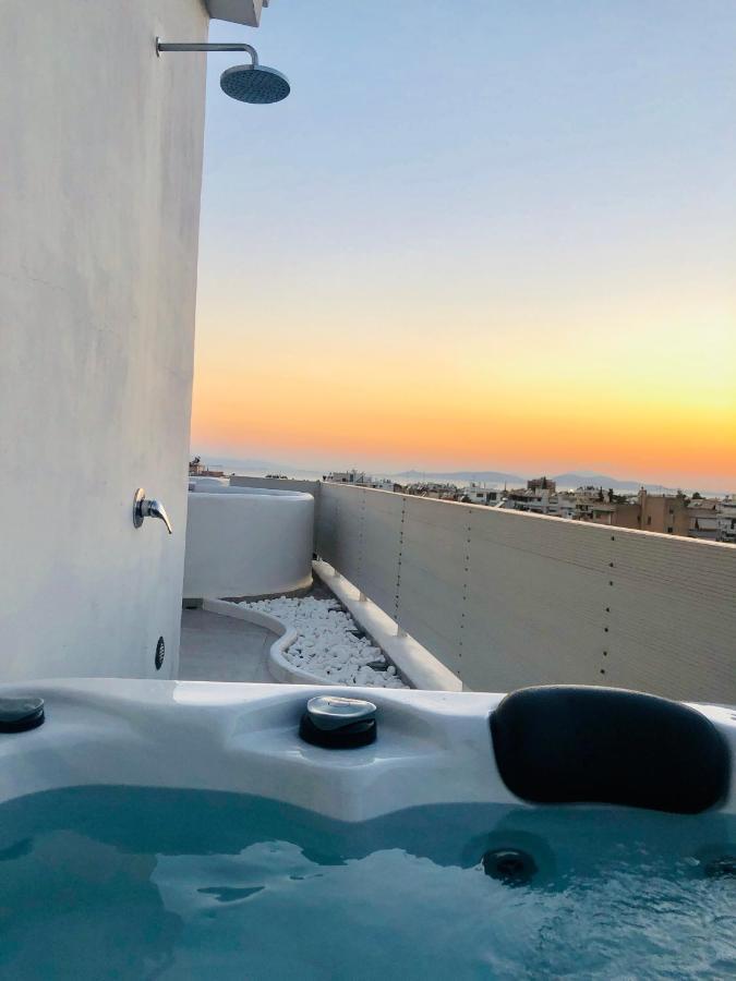 Amazing Suite At Glyfada With Sea View & Jacuzzi Atenas Exterior foto