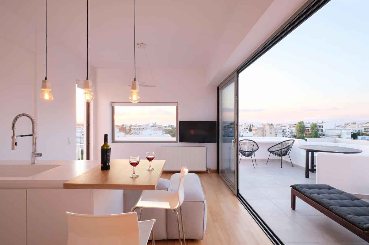 Amazing Suite At Glyfada With Sea View & Jacuzzi Atenas Exterior foto